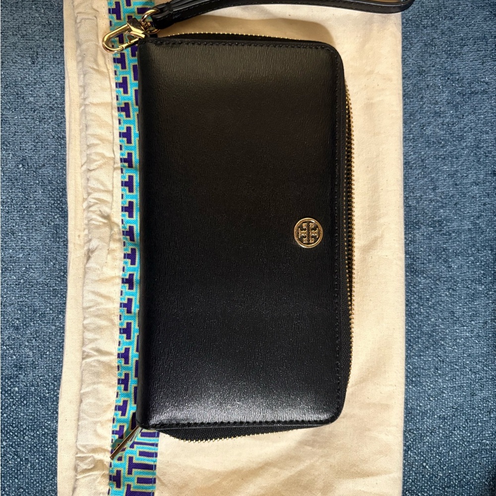 Tory Burch Black Leather Wallet